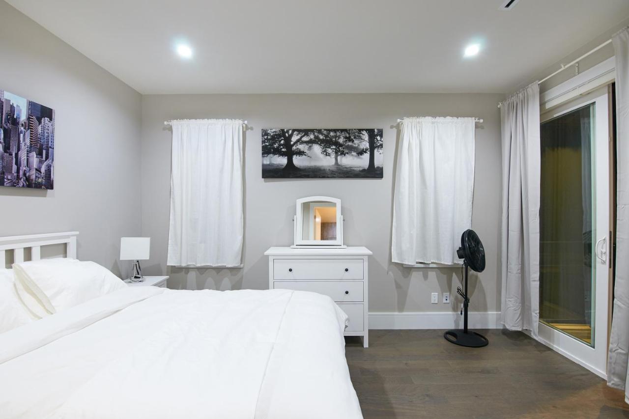 The Chateau Burnaby Esterno foto