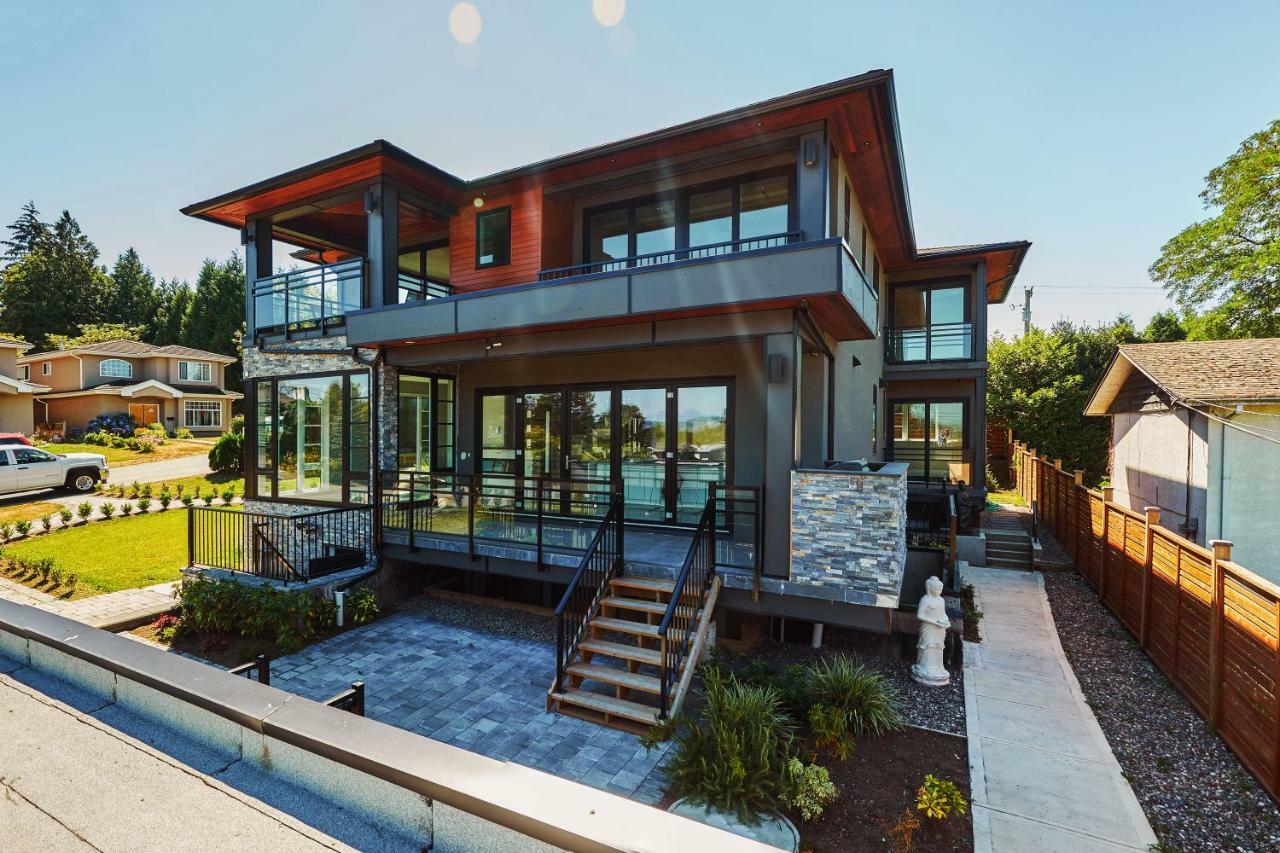 The Chateau Burnaby Esterno foto