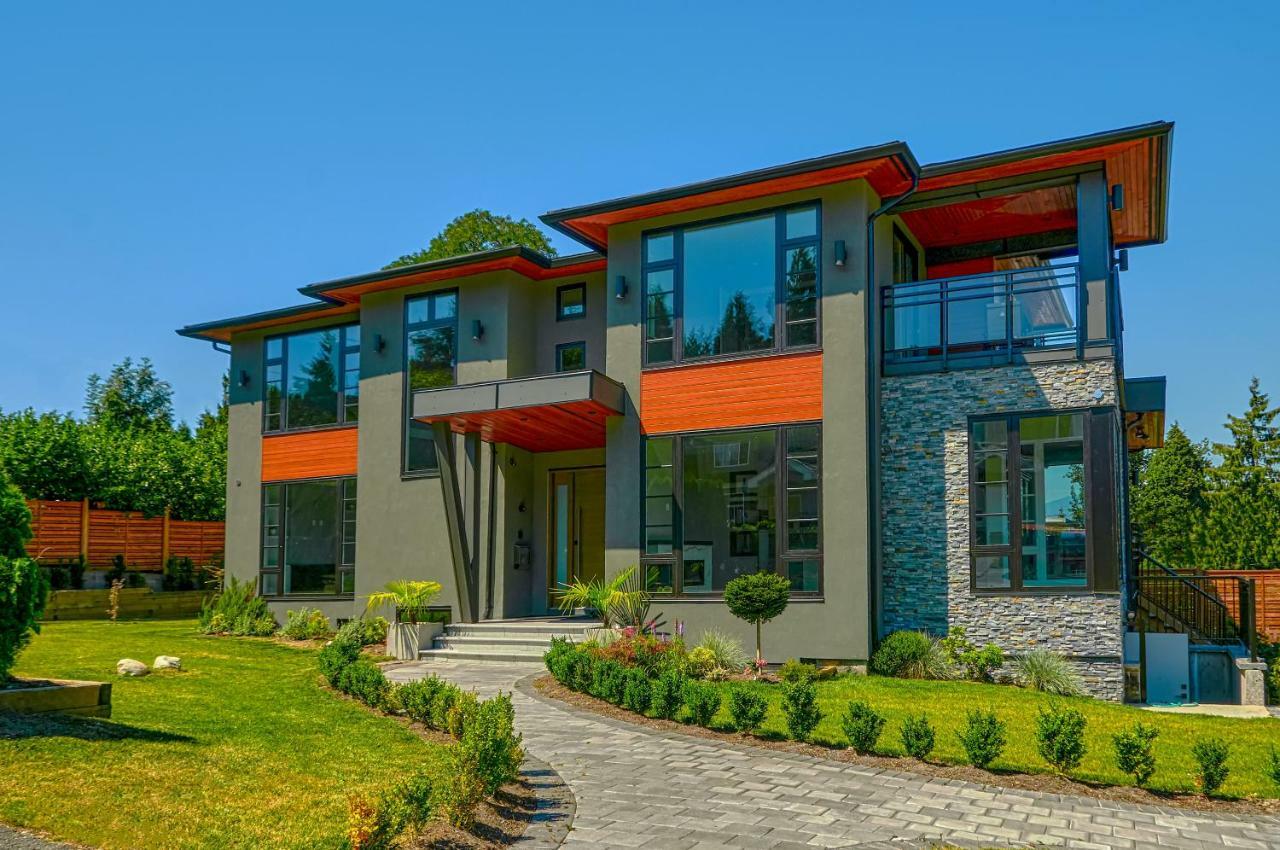 The Chateau Burnaby Esterno foto