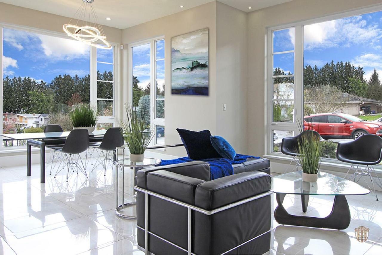 The Chateau Burnaby Esterno foto